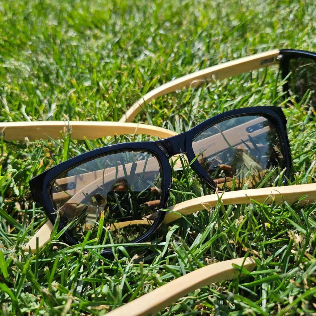 HG810395 SUNBUS Bambus Sonnenbrille_03.webp