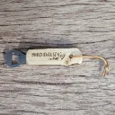 Heimatort verliebt – Flaschenöffner personalisiert | HansArbeit